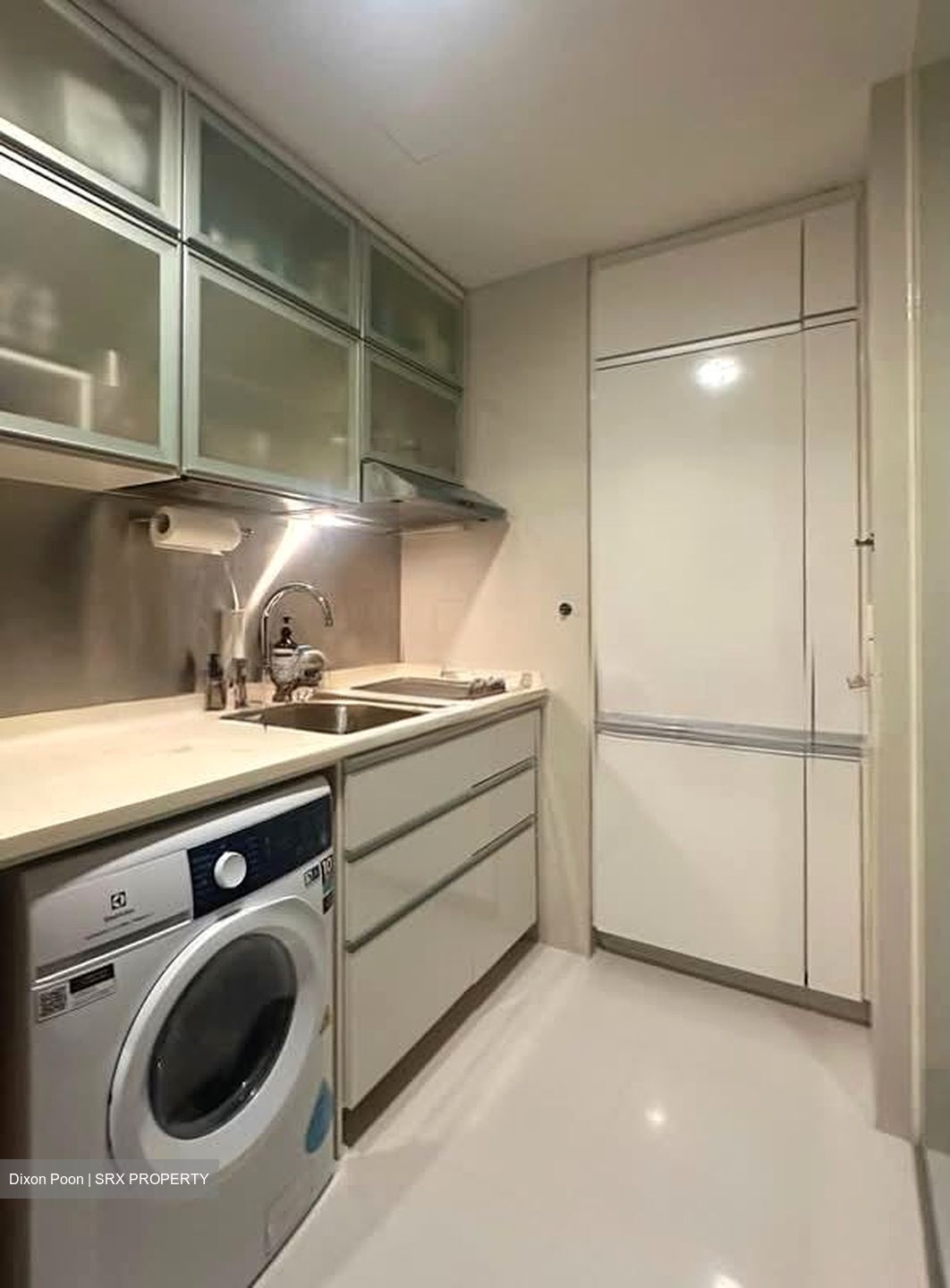 RV Suites (D10), Apartment #630080181